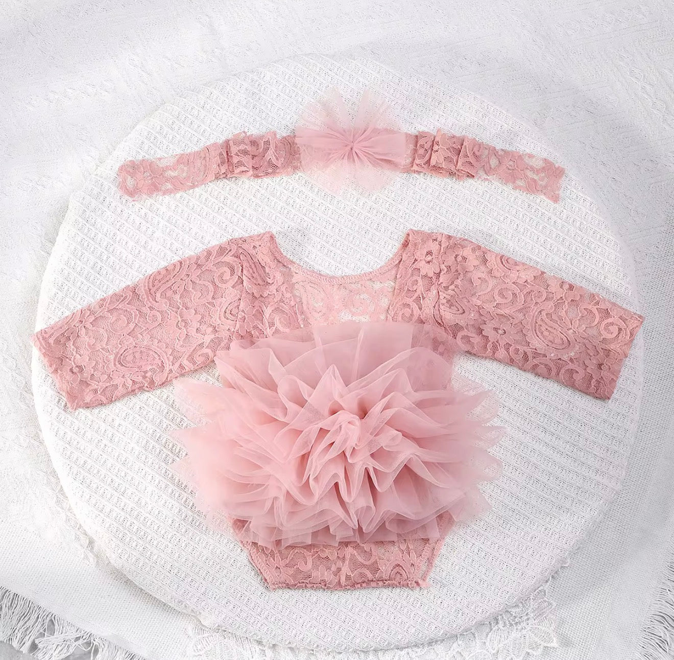Lace Romper with Puffy Tutu for Newborn Baby Girl Photoshoot